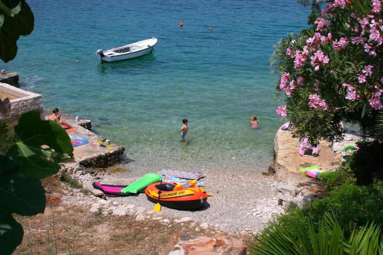 Apartment Zastupac 8761A Hvar Town Exterior foto