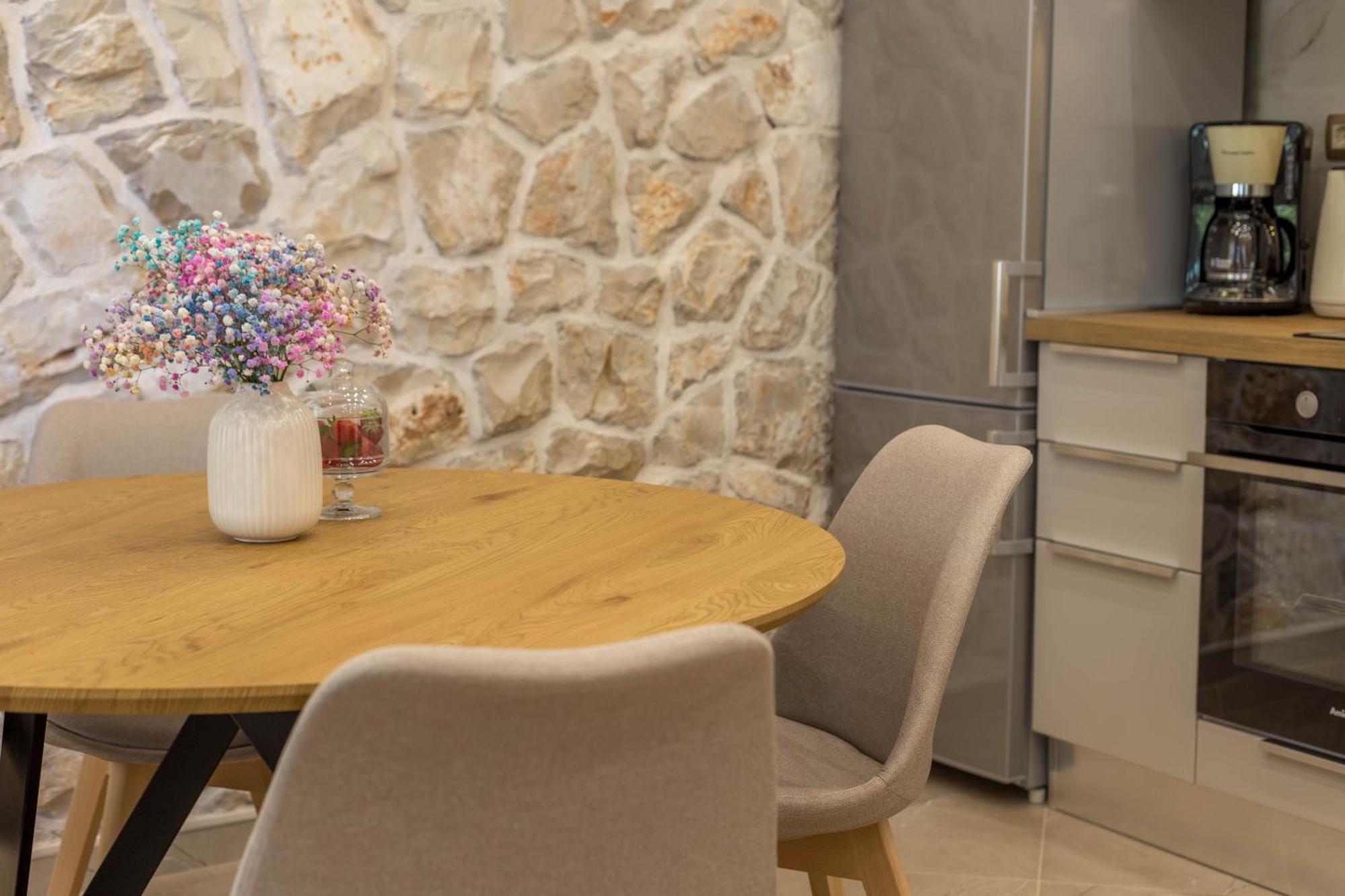 Apartment Zastupac 8761A Hvar Town Exterior foto