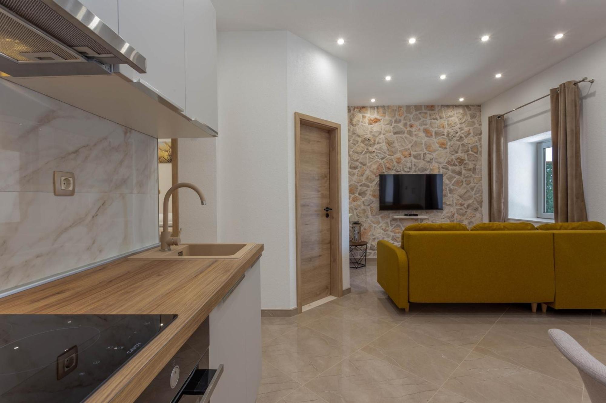 Apartment Zastupac 8761A Hvar Town Exterior foto